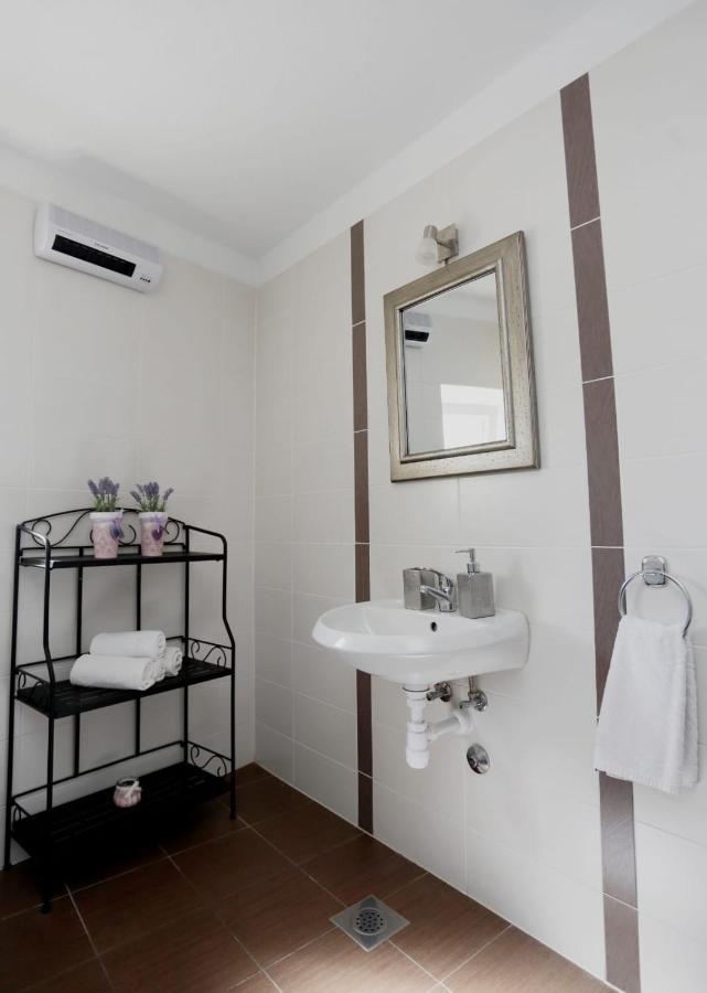 Holiday Home Miklica Klis Екстериор снимка