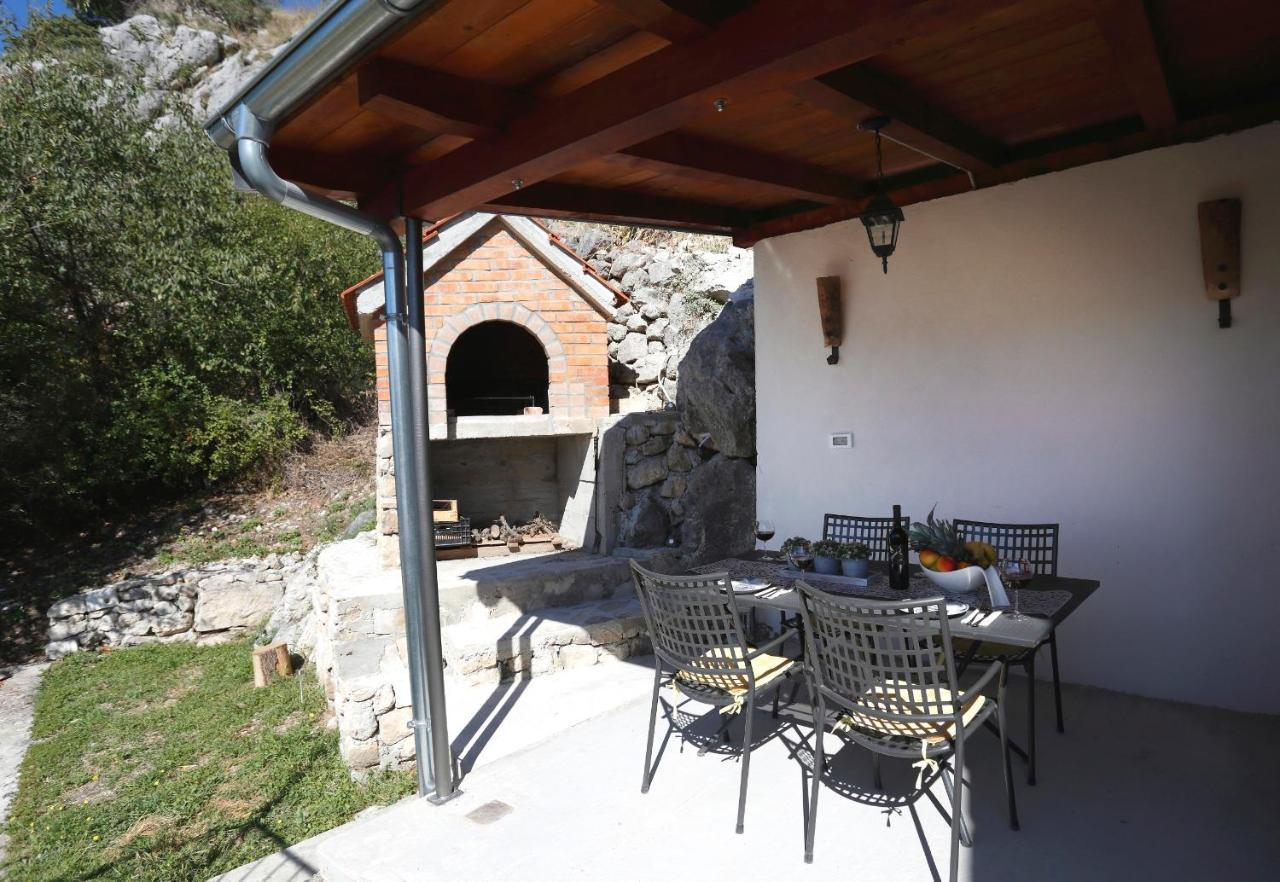 Holiday Home Miklica Klis Екстериор снимка