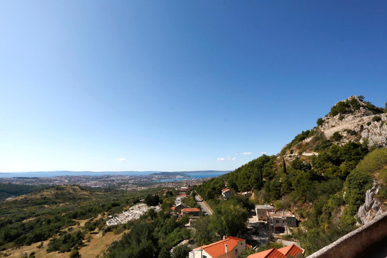 Holiday Home Miklica Klis Екстериор снимка