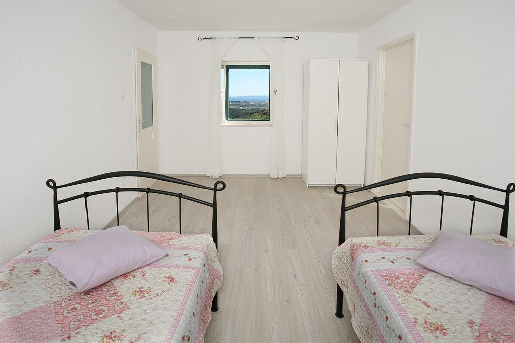 Holiday Home Miklica Klis Екстериор снимка